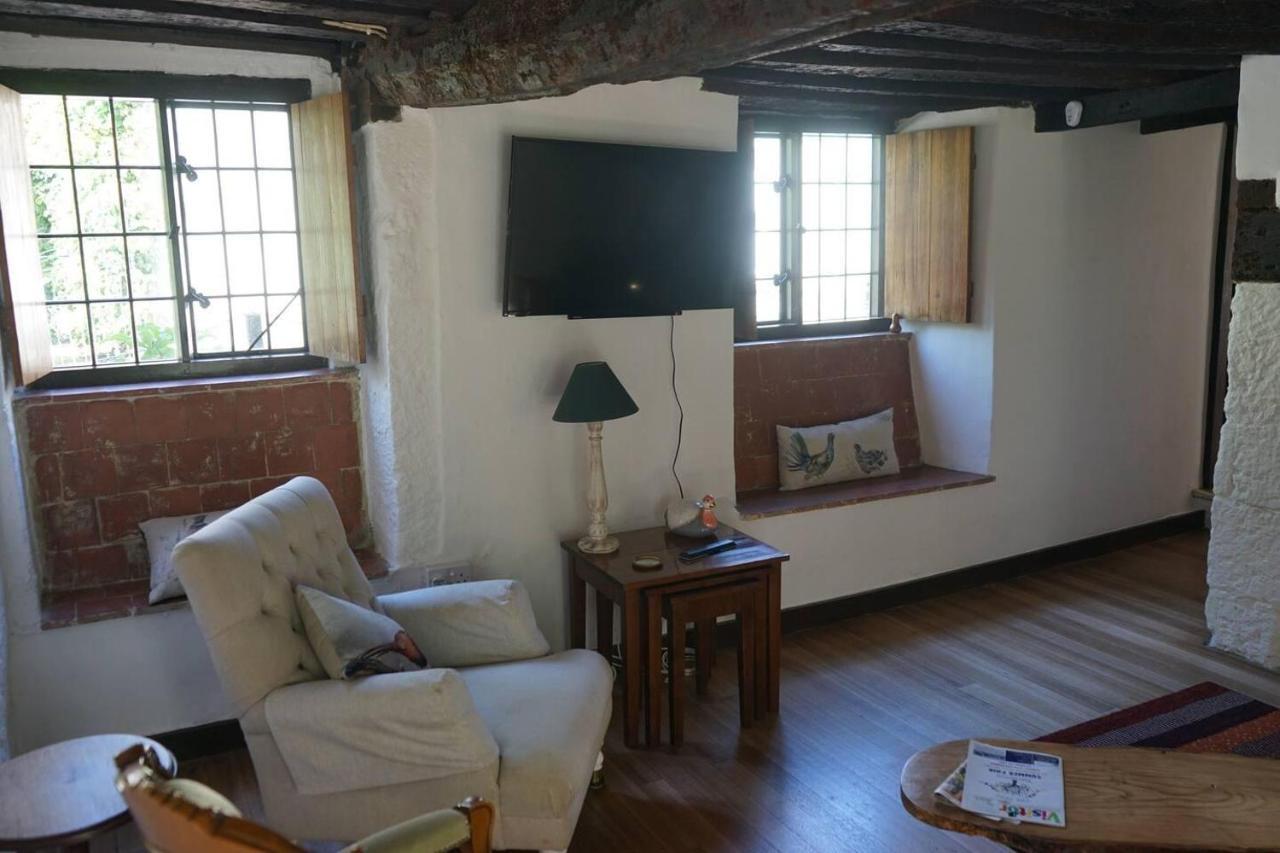 Villa Stunning Historic 2-Bed House in Shaftesbury Exterior foto